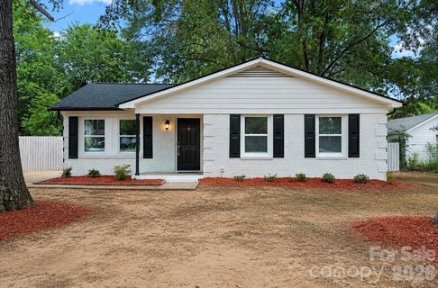 A home in Hemby Acres
