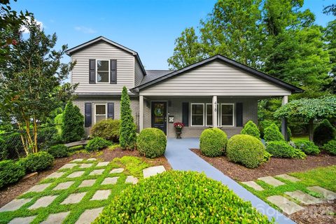 Homes in Arlington Heights, Lenoir