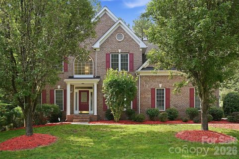 2940 Shady Reach Lane active home in Mt Isle Harbor, Charlotte, NC