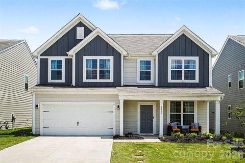 1565 Banham Drive pending home in Stallings Brook, Indian Trail, NC