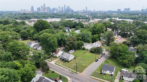 1321 Camp Greene Street pending home in Enderly Park, Charlotte, NC