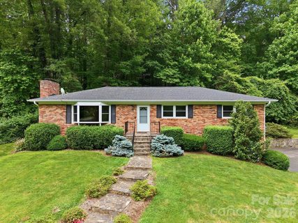 22 Mayfair Drive sold home in Woodside Hills, Candler, NC