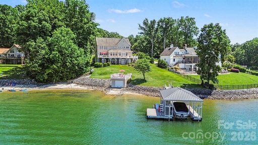 Homes in Crescent Land And Timber, Mooresville