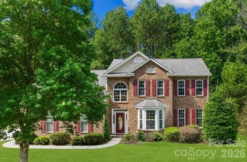 Homes in Wesley Oaks, Waxhaw