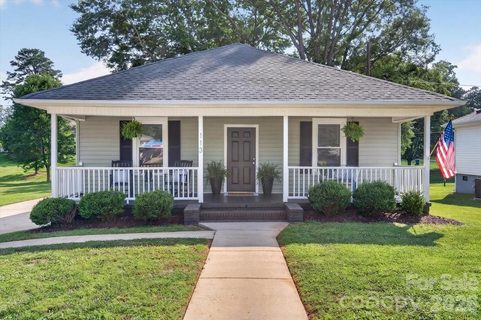 113 Pleasant Street sold home in Linford Park, Belmont, NC