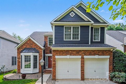 1926 Dunhill Drive active home in Country Club Parc, Charlotte, NC