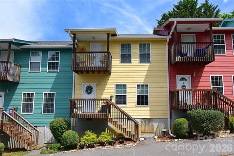 A home in Kings Court