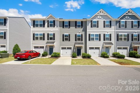 2051 Langer Street active home in Woodford Green, Charlotte, NC