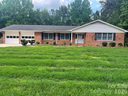 8806 Crestwood Drive sold home in Mount Pleasant, SC