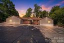 1420 11th Street Drive sold home in Hickory, SC