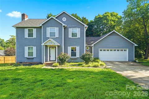 Homes in Huntington Forest, Gastonia