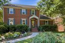 723 Walnut Point Drive sold home in Matthews, SC