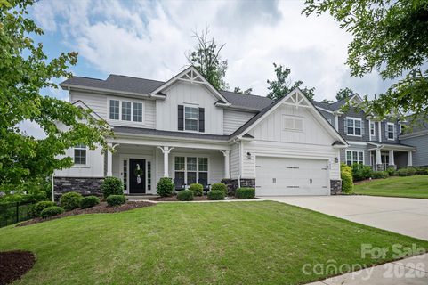 3009 Winged Teal Court active home in McLean Overlake, Belmont, NC