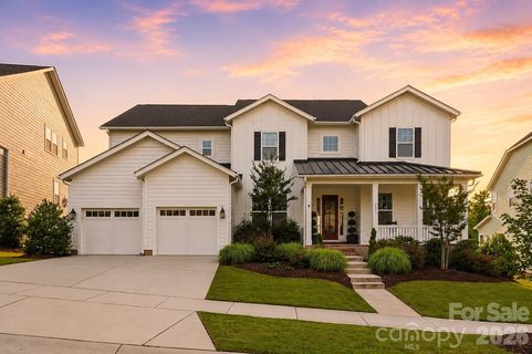 2081 Masons Bend Drive pending home in Masons Bend, Fort Mill, SC