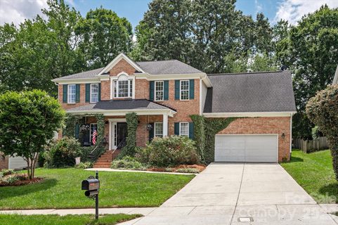 4134 Oakton Ridge Court pending home in Weddington Ridge, Matthews, NC