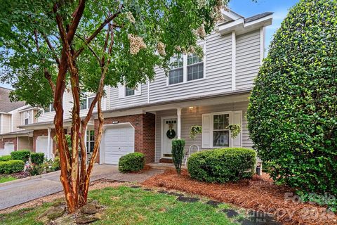 2612 Brackley Place