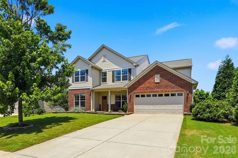 5012 Nighthawk Drive pending home in Audubon Lake, Indian Land, SC