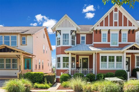 722 Waterscape Court active townhome in Riverwalk, Rock Hill, SC