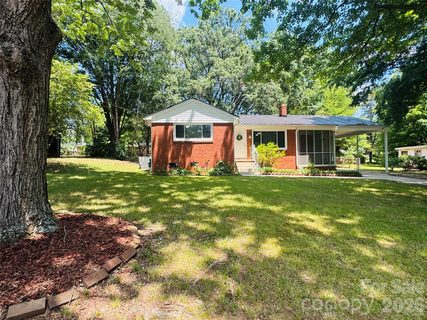 1308 Arbor Drive sold home in Meadowbrook, Salisbury, NC