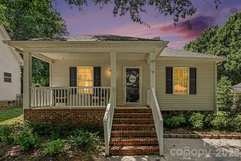 107 Watson Street sold home in Adams Bluff, Belmont, NC