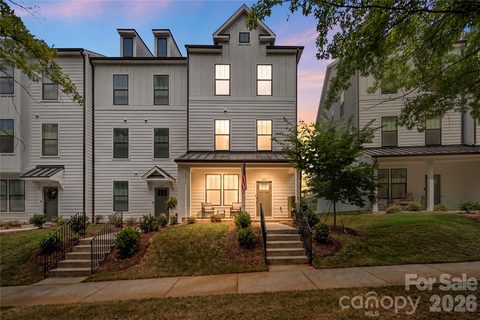 Previously sold for $475,000