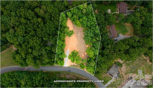5108 Kings Pinnacle Drive active lot in Kings Pinnacle, Kings Mountain, NC