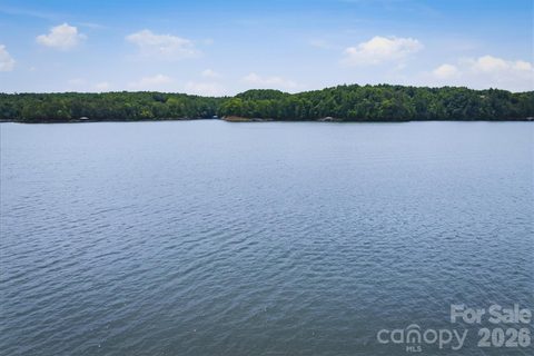 Previously sold for $325,000