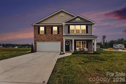 233 Culloden Drive sold home in Highland Place, Mocksville, NC