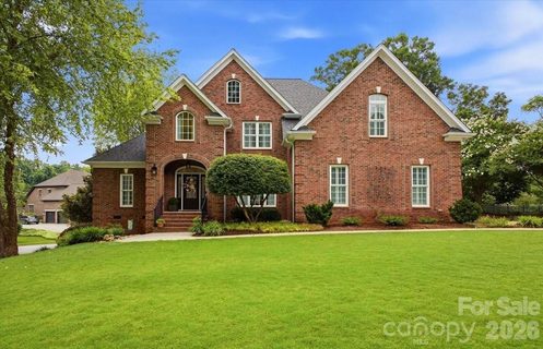201 Commodore Court sold home in Harbortowne, Belmont, NC
