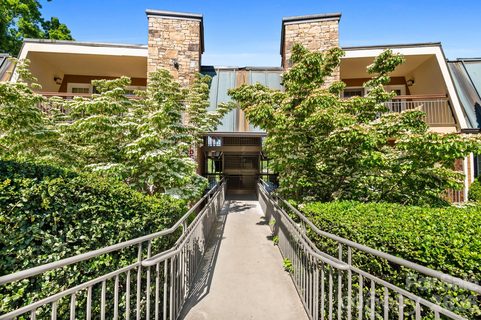 203 Bowling Park Road active home in Residences At Biltmore, Asheville, NC