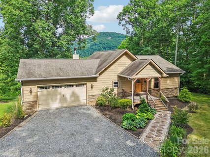 Homes in Silverglen, Hendersonville
