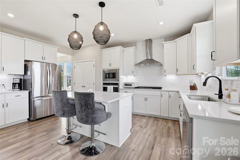 Previously sold for $635,000
