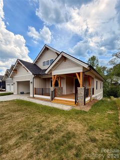 125 Starwood Valley Trail sold home in The Preserve At Avery'S Creek, Arden, NC