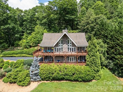 406 Inverness Drive pending home in Junaluska Highlands, Waynesville, NC