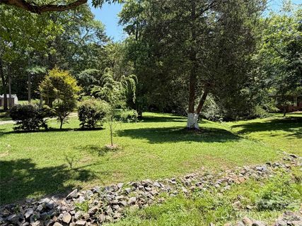 7322 Alamance Drive pending lot in Lakeland Hills, Charlotte, NC