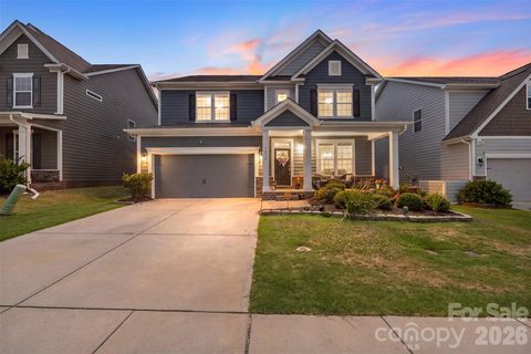 1016 Arbury Way active home in Millbridge, Waxhaw, NC
