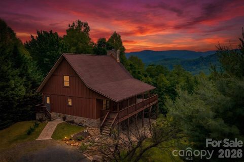 605 Valley View Drive active home in Buck Mountain, Purlear, NC