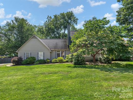 3 Carolewood Drive pending home in Bannerwood, Horse Shoe, NC