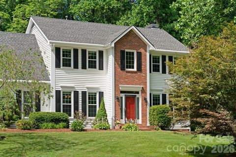 237 Windsor Forest Circle sold home in Windsor Forest, Fletcher, NC