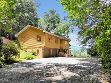 372 Shady Ridge Road pending home in J Creek Estates, Waynesville, NC
