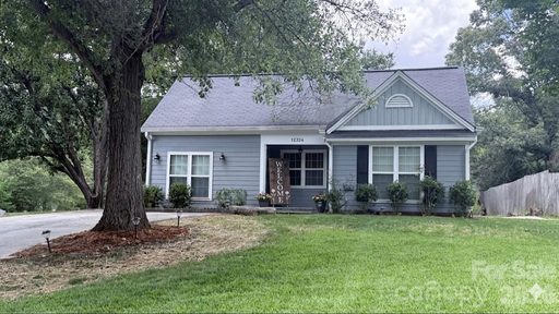 12334 Danby Road active home in Danby, Pineville, NC