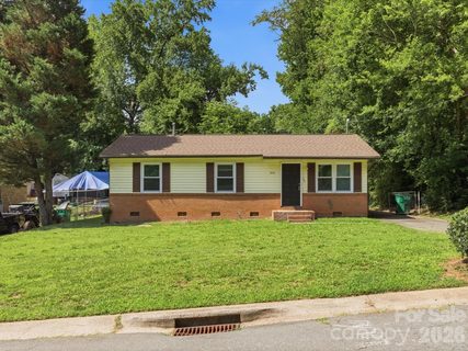 Homes in Springfield, Charlotte