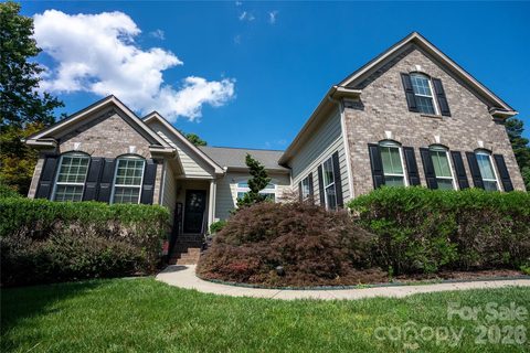 Homes in Eastwind Cove, Denver
