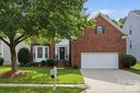 2117 Lord Proprietor Lane sold home in Waxhaw, SC