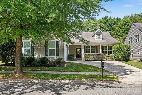 17119 Caldwell Track Drive pending home in Caldwell Station, Huntersville, NC