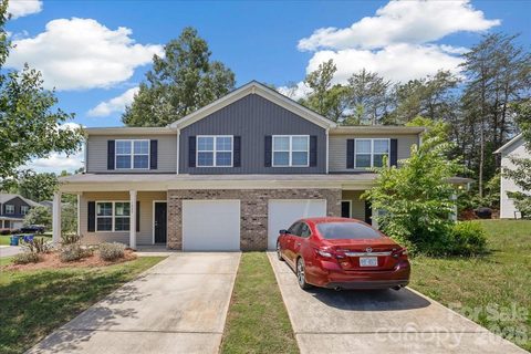 1009 Cedar Village Trail active townhome in The Village At Grants Creek, Salisbury, NC