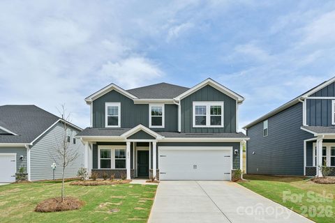2052 Sunflower Circle pending home in Buffalo Ridge, Newton, NC