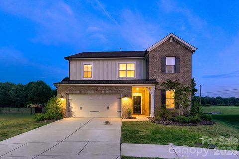 Homes in Weddington Pointe, Monroe