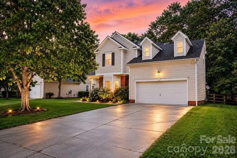11327 Ridge Oak Drive sold home in Hunters Ridge, Charlotte, NC