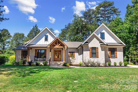 4255 Crepe Ridge Drive sold home in Sailview, Denver, NC